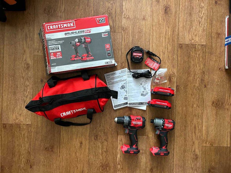 Набор бесщеточных шуруповертов Craftsman RP CMCK2530C2 V20