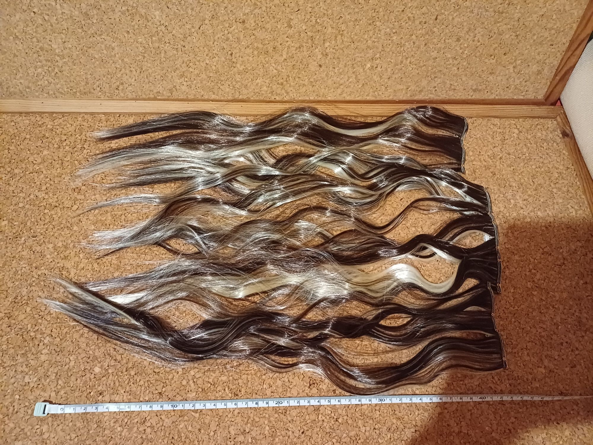 Extensão de cabelo com clips. Novo.