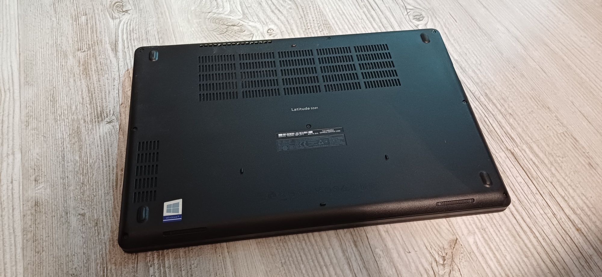 Dell 5591 FHD IPS/CORE I5-8400H/DDR4-16/SSDm2-512GB
