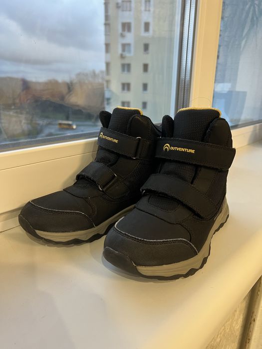 Чоботи на хлопчика 37р 24см