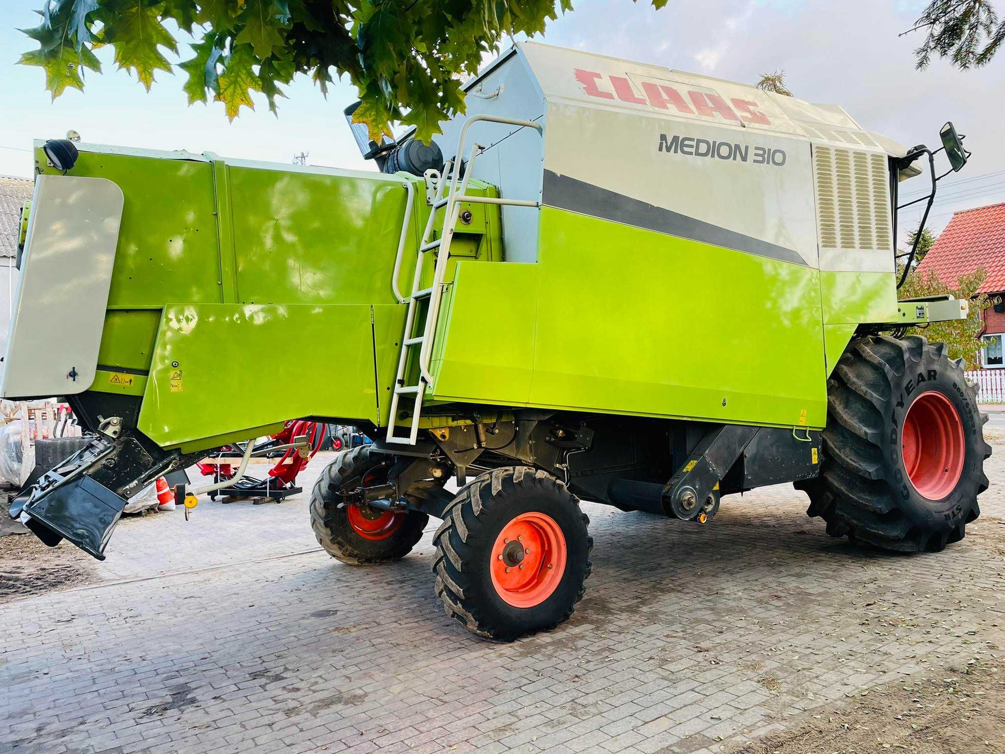 KOMBAJN CLAAS MEDION heder 5,1m!  2005R!  MERCEDES!     dominator,mega