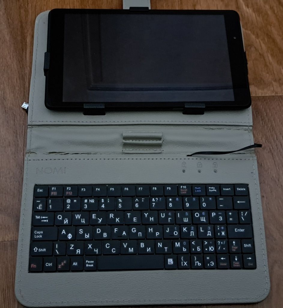 Планшет Lenovo Tab E8 TB-8304F1