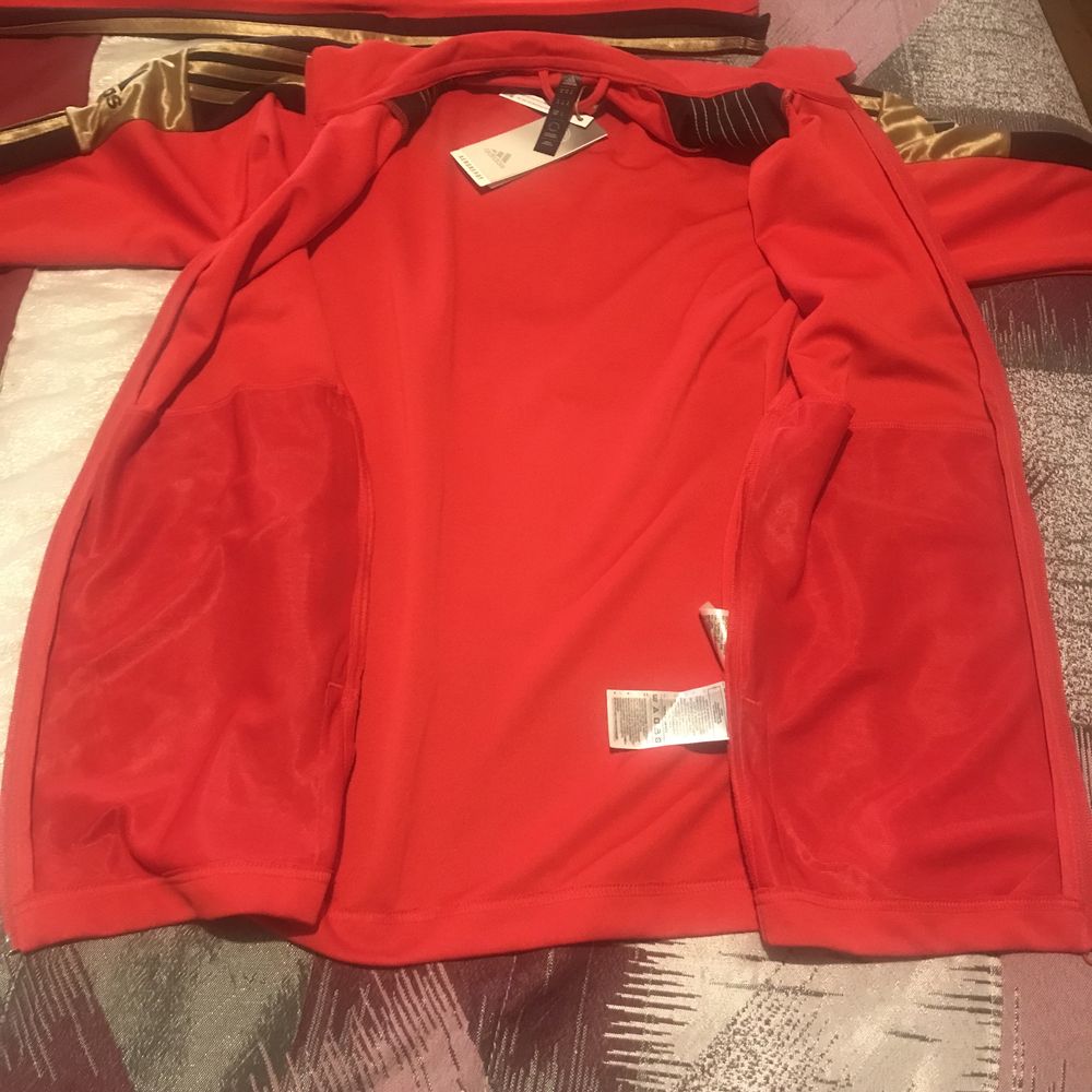 Casaco Adidas Mo Salah Novo