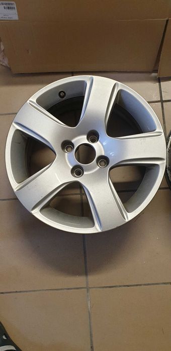 Alu felgi Peugeot 3008