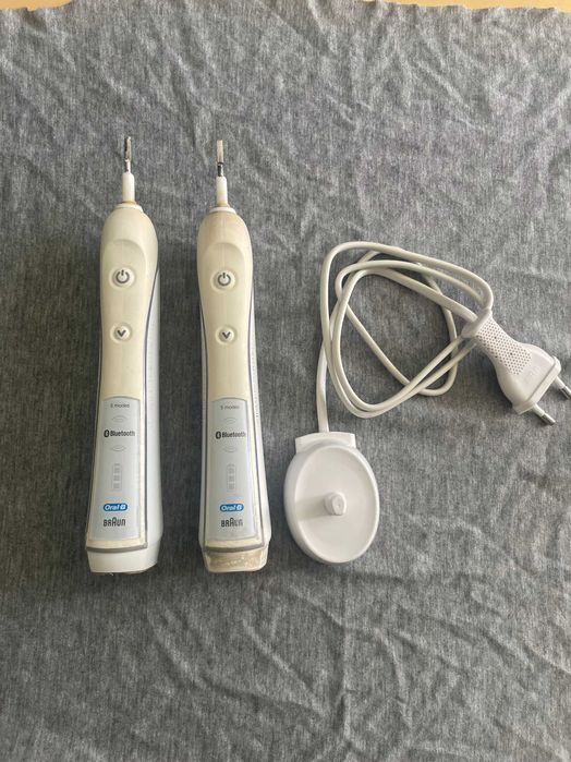 Szczoteczki Oral-B BRAUN TRIUMH
