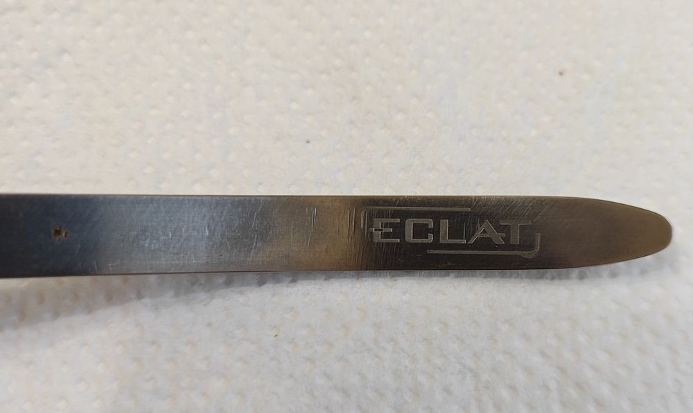 Кусачки маникюрные Eclat с гравировкой.