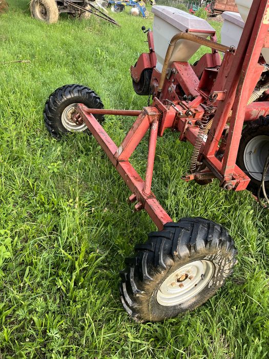 KVERNELAND Optima 8 Cівалка точного висіву пневматична