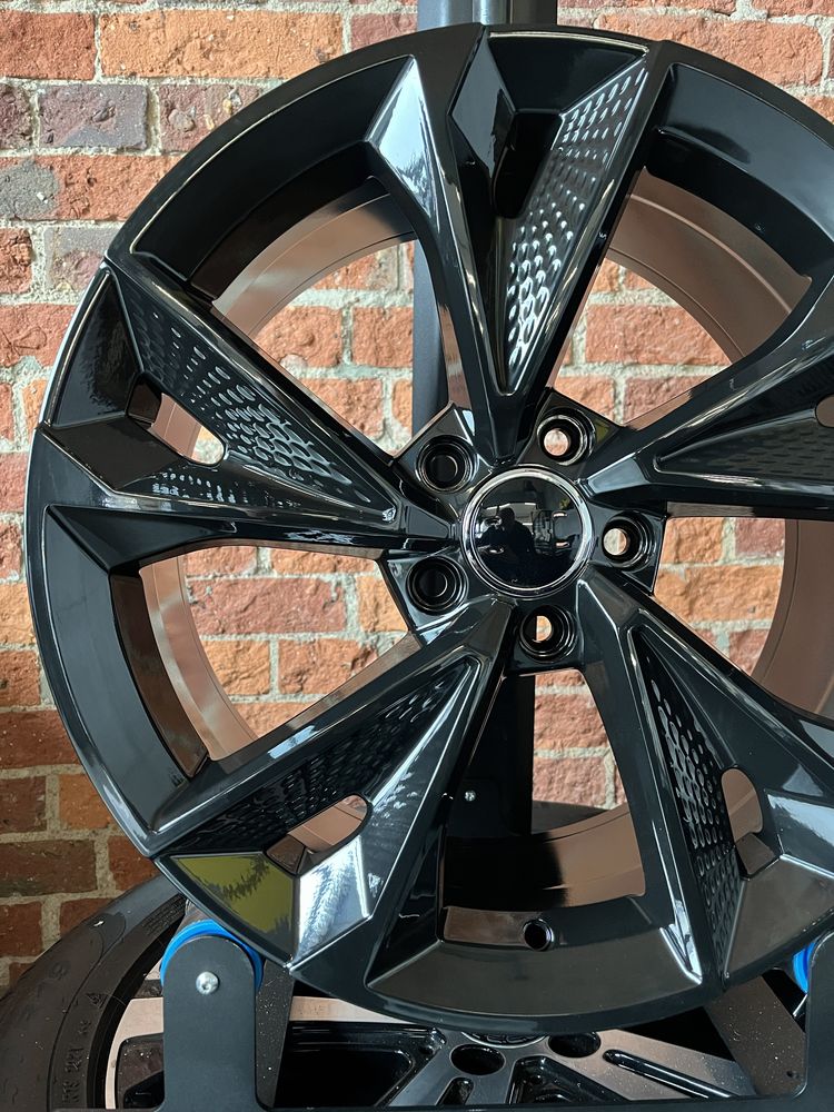 Alufelgi 18 Audi A4 B8 B9 A6 C6 C7 A3 S3 RS Black 5x112 Nowe Felgi