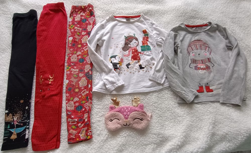 Zestaw ubrań świątecznych 122/128