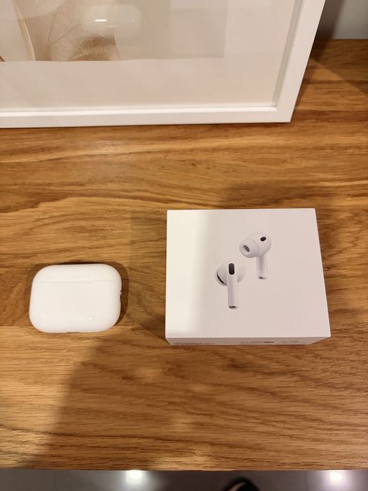 Apple AirPods Pro 3