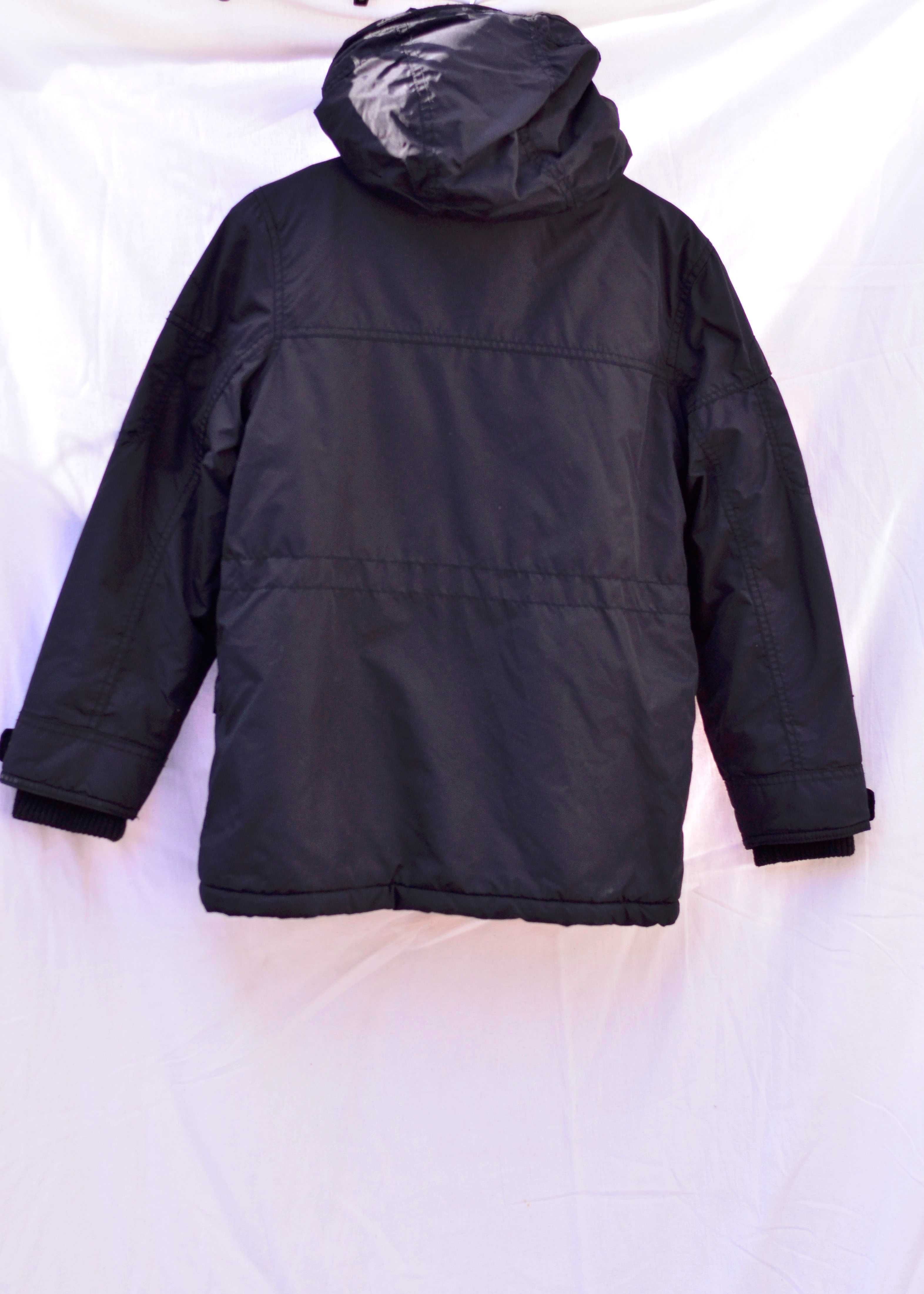 8182\330 Тепла чорна куртка M&S 9-10 years