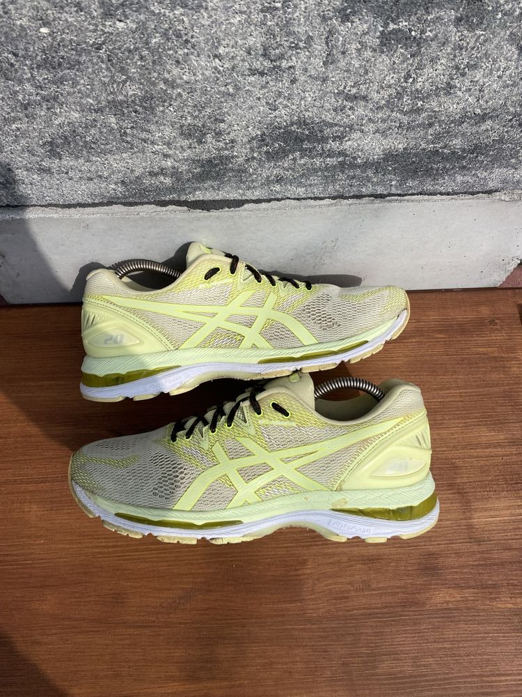 Кроссовки "Asics Gel-Nimbus (розмір 41. 26 см)