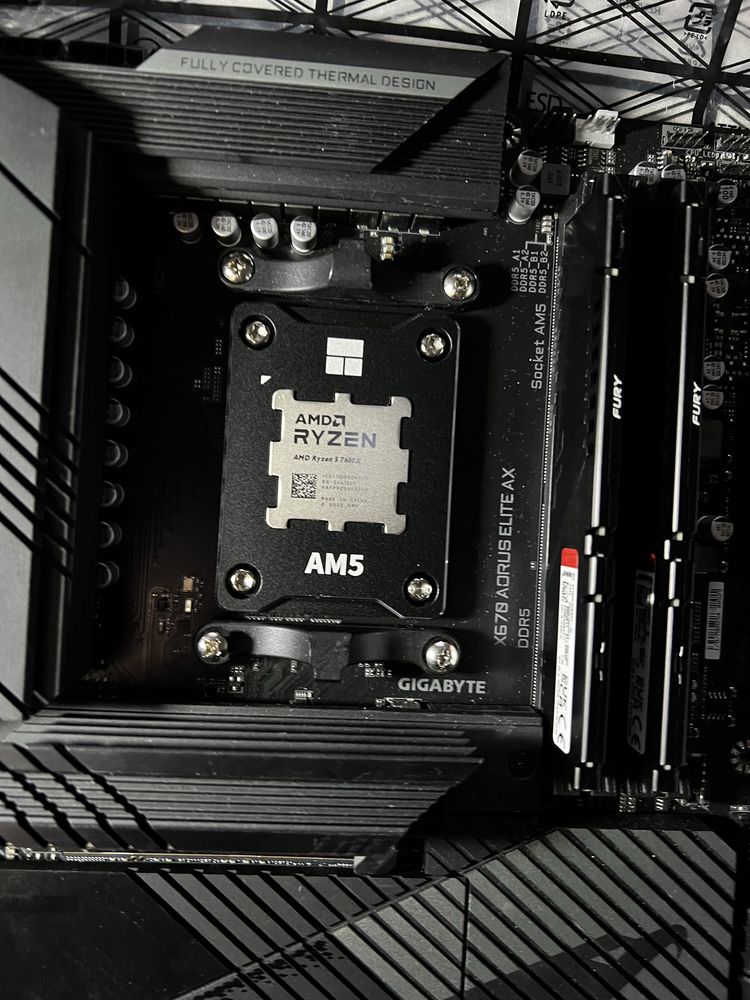 Ігровий ПК RTX 4060 TI/Ryzen 5 7600X/GIGABYT X670 AORUS/DDR5 32/M2 1TB
