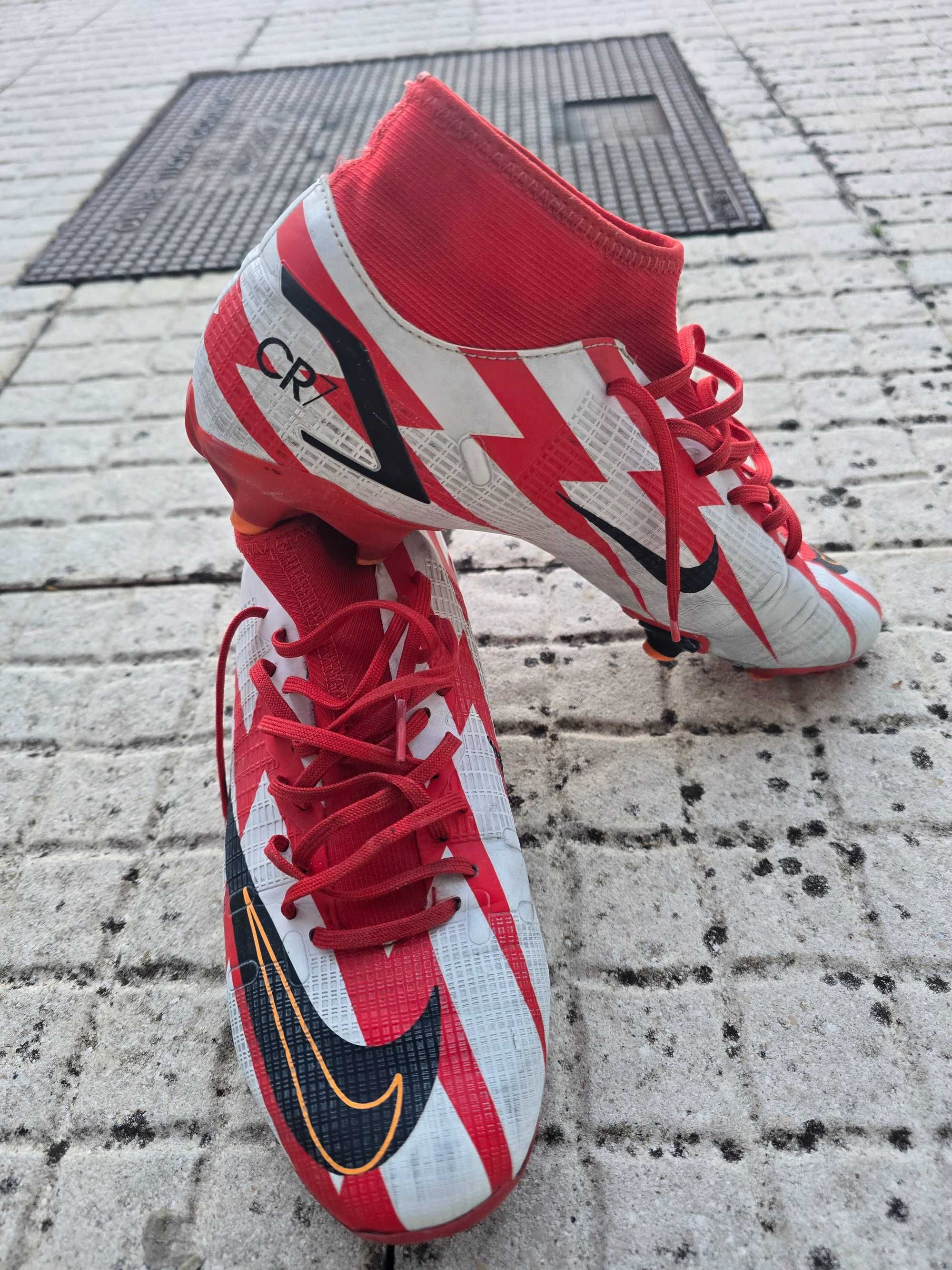 Chuteiras Nike nr 43