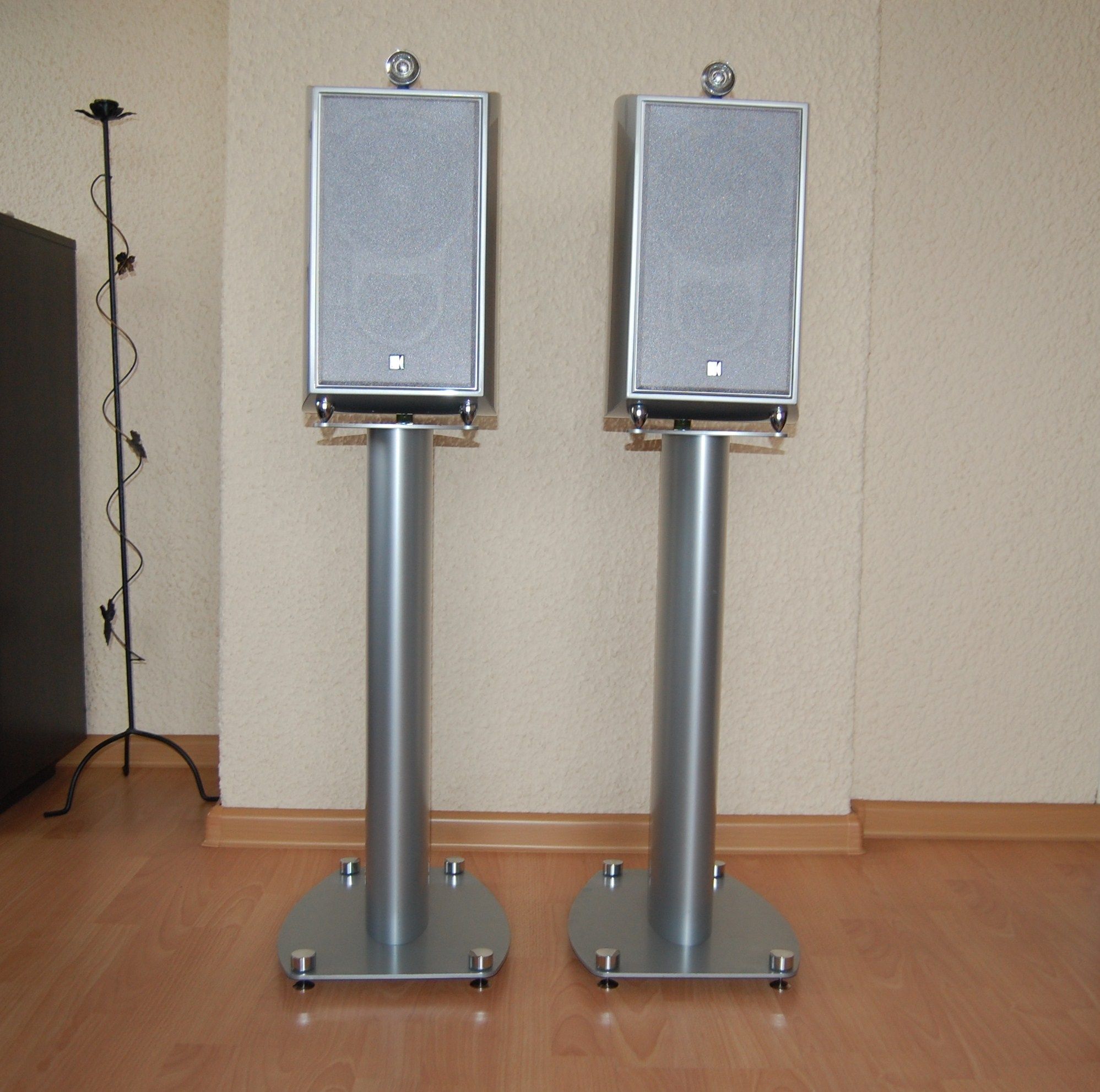 KEF xq1 kolumny glosnikowe