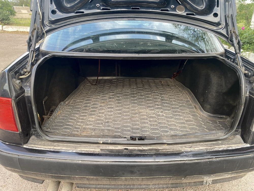 Audi 80 b4     Ауди 80 б4.  Audi80b4