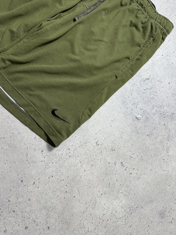 Мужские Шорты Nike Оригинал С Карманами M Размер