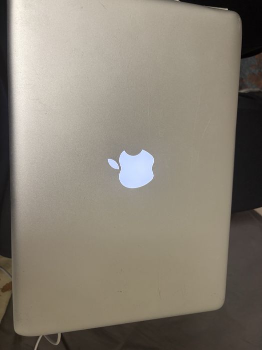 Macbook pro okazja! W pelni sorawny