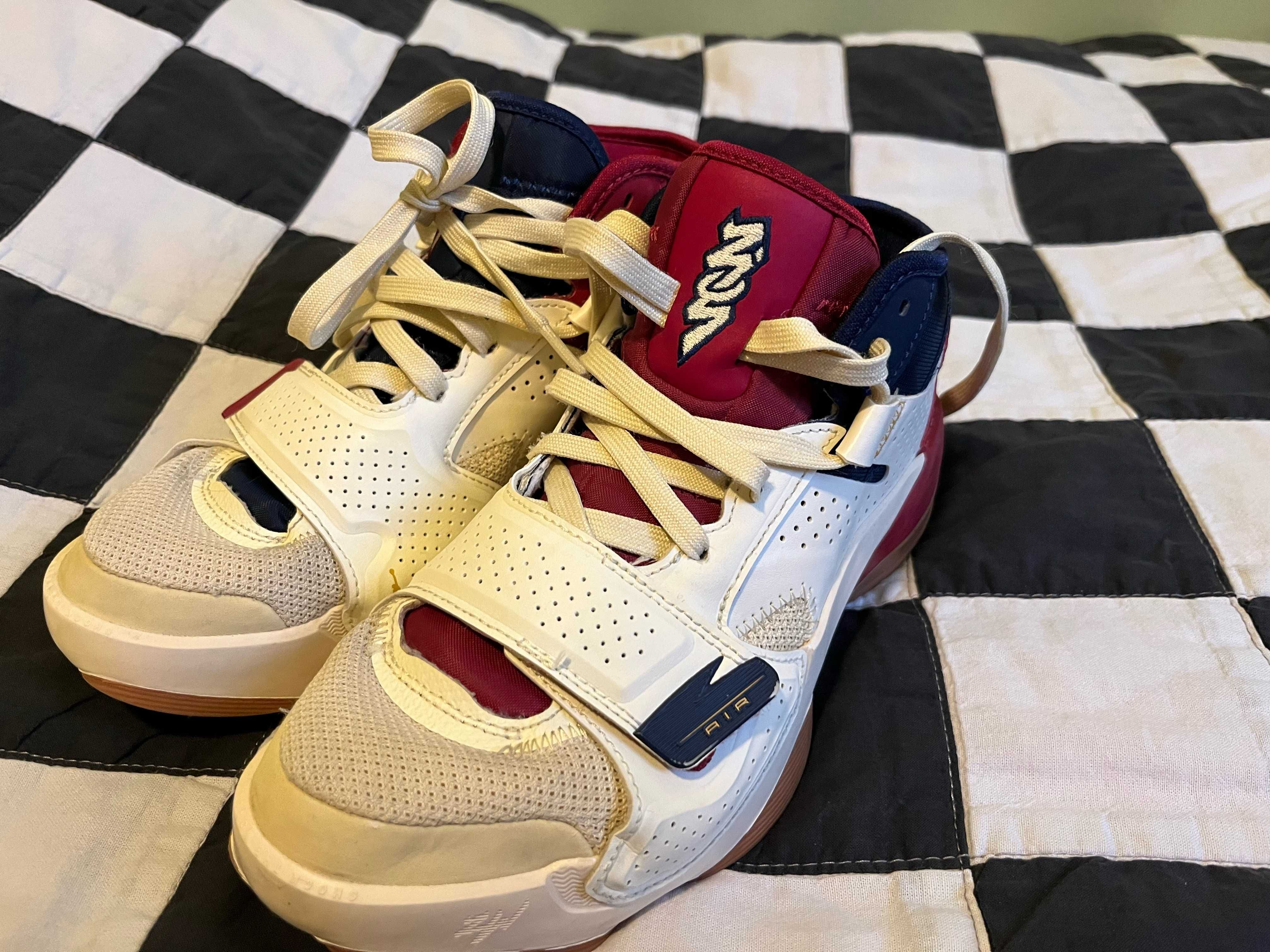 NIKE Jordan ZION 2 r. 39