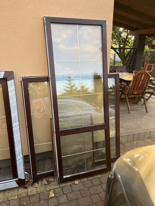 Okno (skrzydło), rama