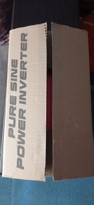 Інвертор перетворювач напруги 7000