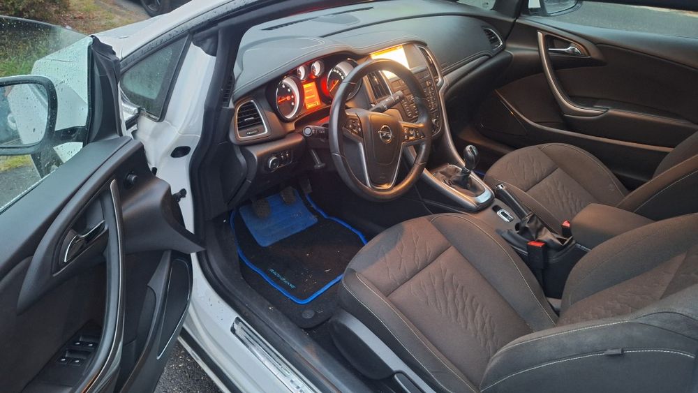 Opel Cascada 1.4 T, mały przebieg