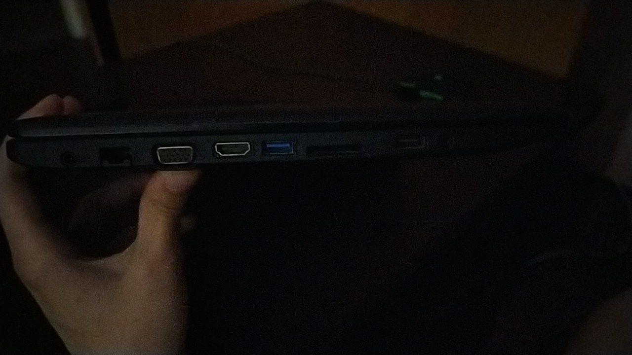 Ноутбук ASUS/SSD 128/ 4gb/ Офісний ноутбук для навчання, та роботи.