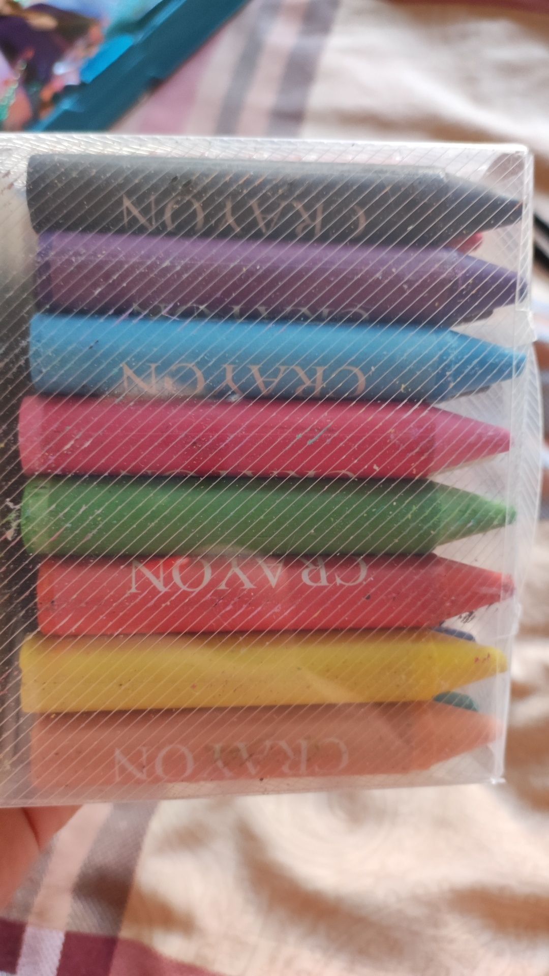 Crayons max 16 шт олівці
