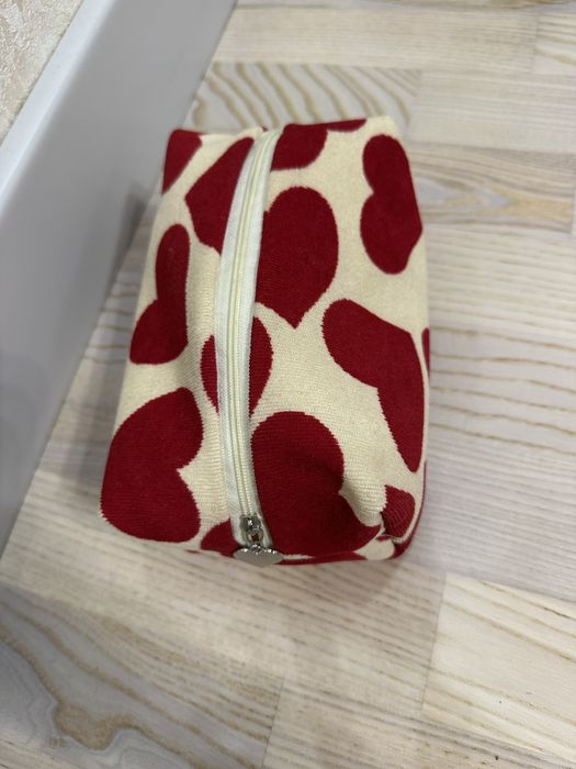 Косметичка жіноча