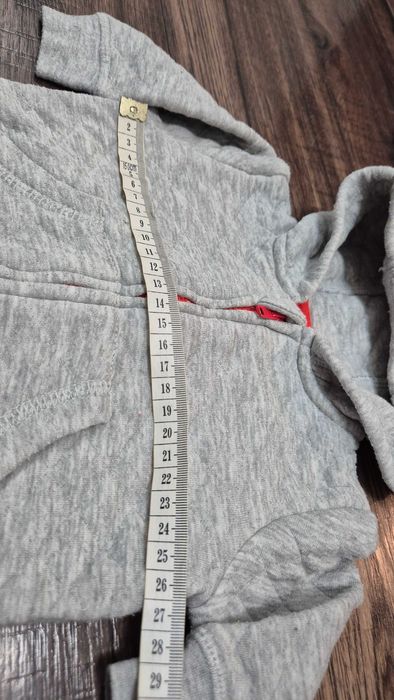 034 T bluza nr 6 szara f&f pikowana 62 chłopiec