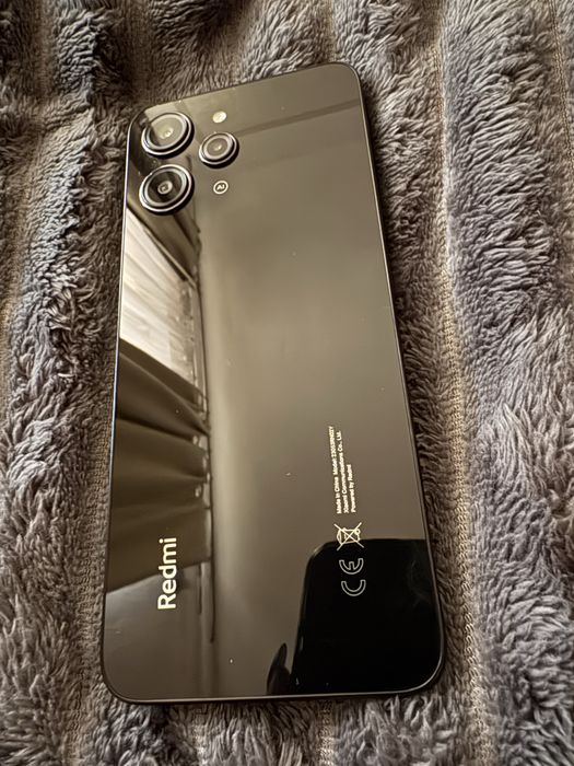 Telefon Xiaomi HyperOS