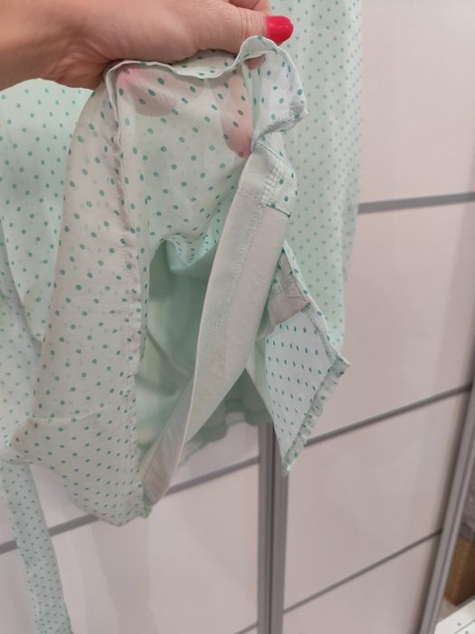 Sukienka mgiełka z paskiem w kropki miętowa Vero moda L krótki rękaw