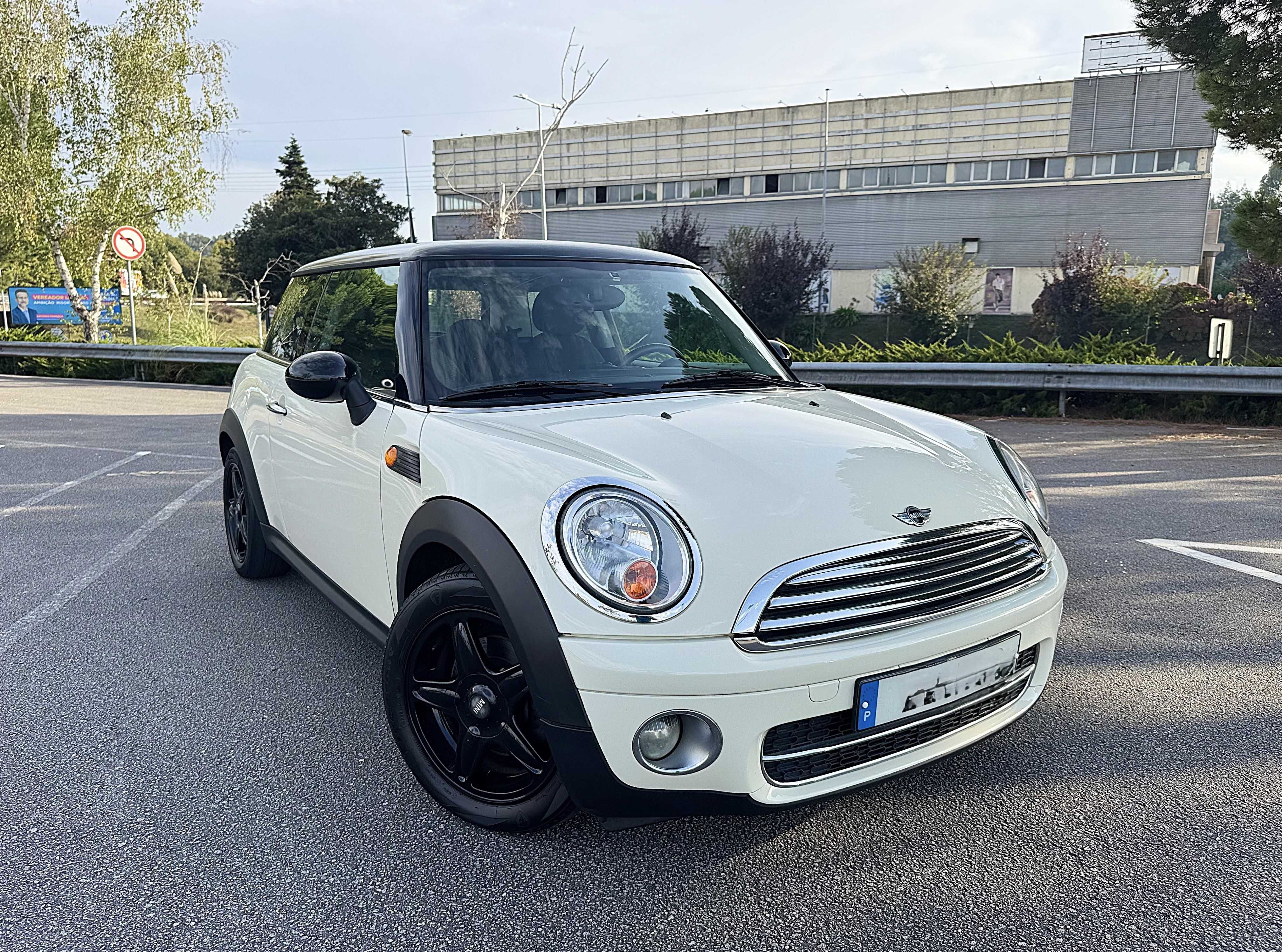 Mini Cooper 1.6 D 110cv