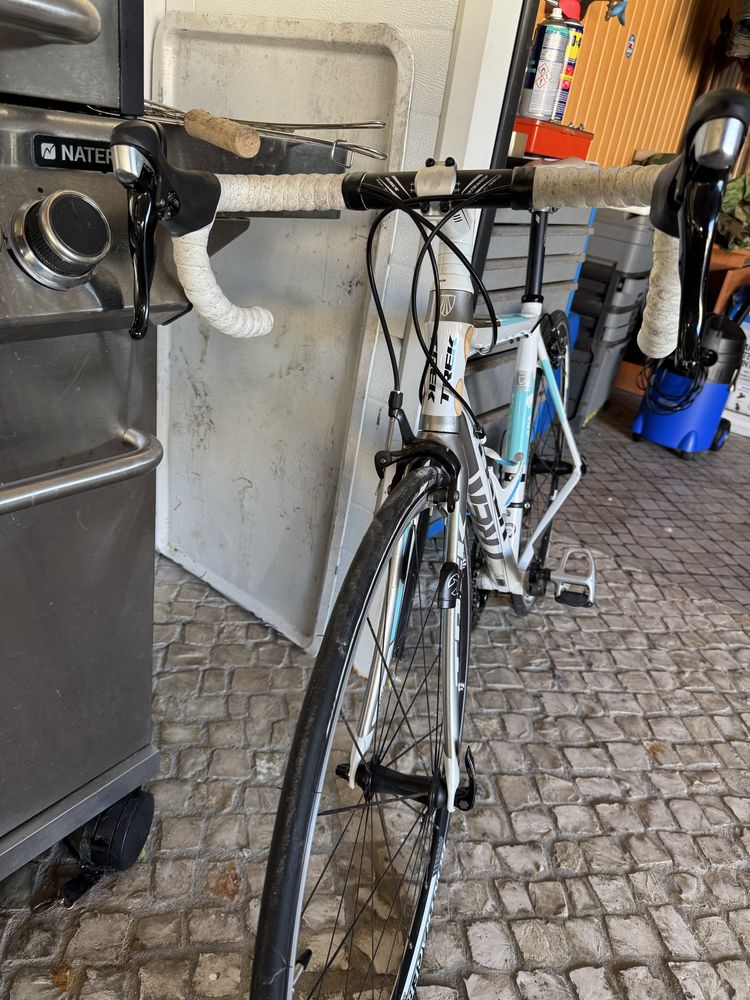 Bicicleta trek 2.1 - tam M