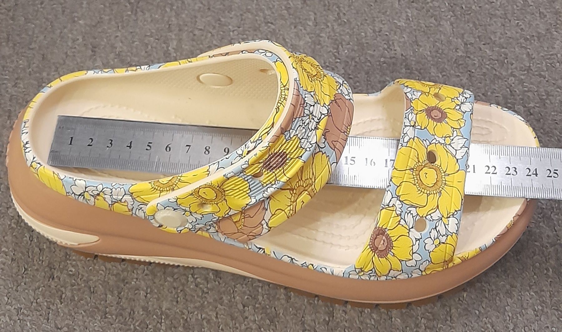 Босоніжки Crocs, р.38