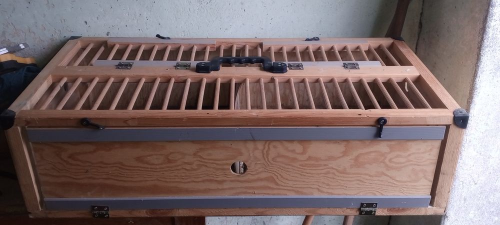 Sprzedam klatki transportowe