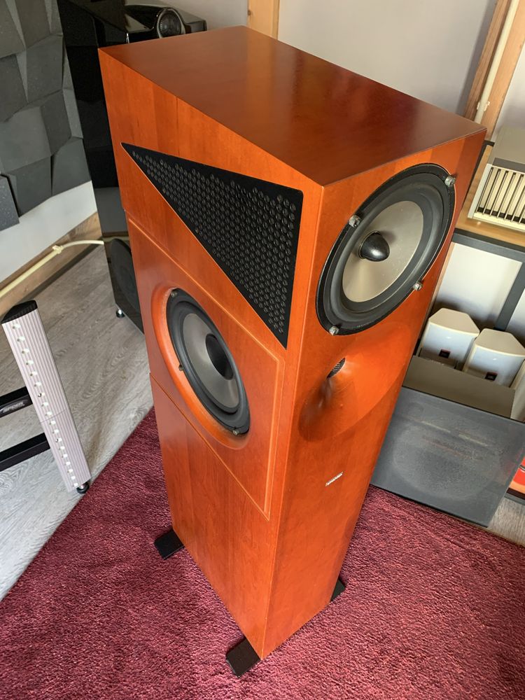 Amphion xenon 2 colunas