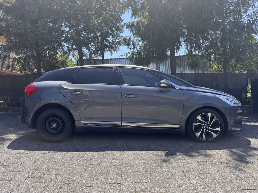 Citroen DS5 2012r.