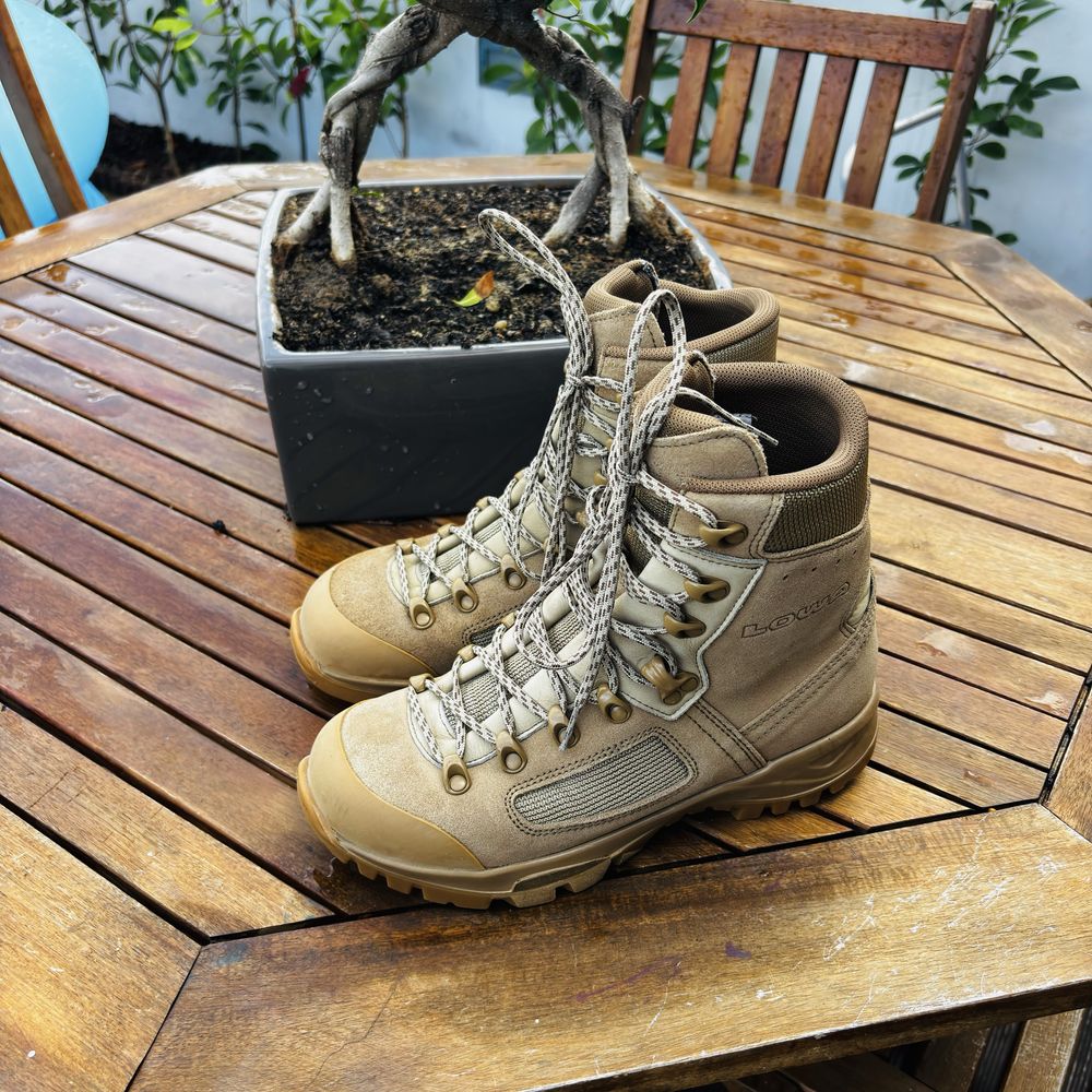 Botas LOWA Elite Desert