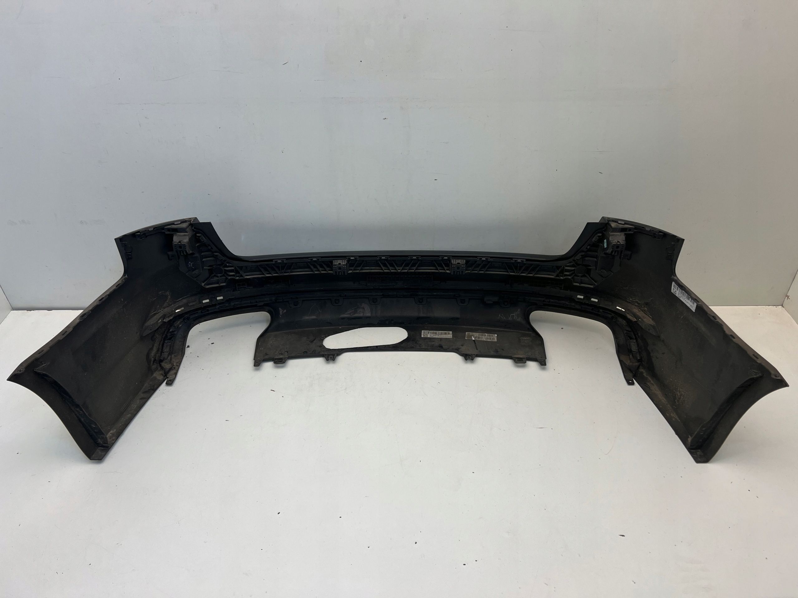 Audi A4 S4 B9 s line Kombi 8W9 Zderzak Tylny tył