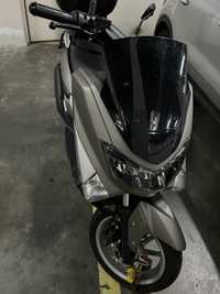 Yamaha Nmax 125 como nova