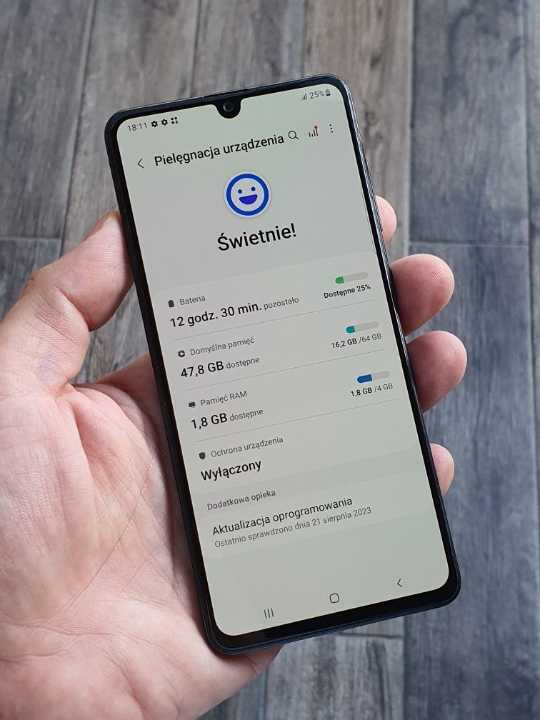 Samsung Galaxy A41, potrójny aparat, świetny stan, gwarancja