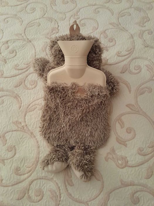 Saco de água quente com capa muito macia (NOVO) BAIXA DE PREÇO