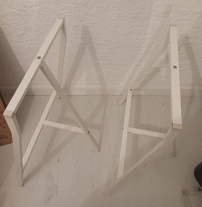 Cavaletes IKEA conservado