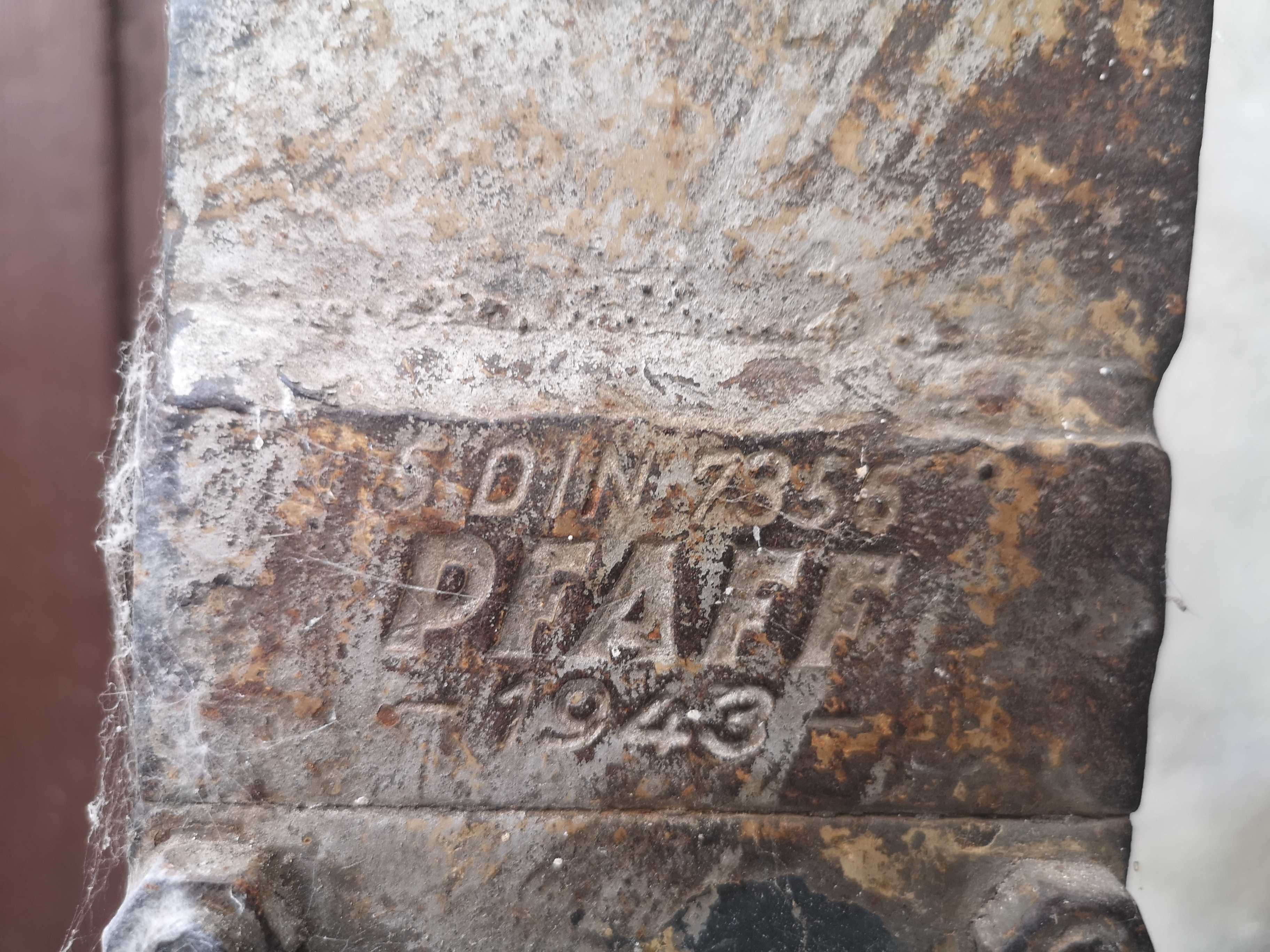 Podnośnik korbowy PFAFF z 1943r.