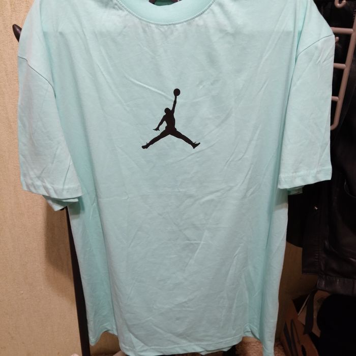 Футболка Nike +Jordan ,колір  м'ятний
