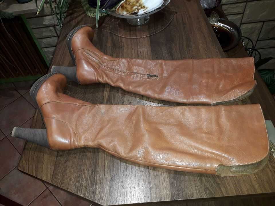 Skórzane kozaki rude - skóra naturalna rozm. 39