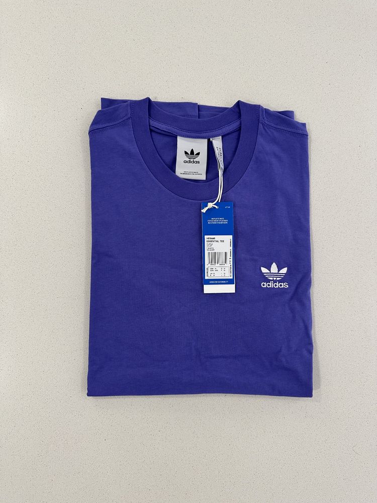 T-shirt adidas Originals - M - Roxa