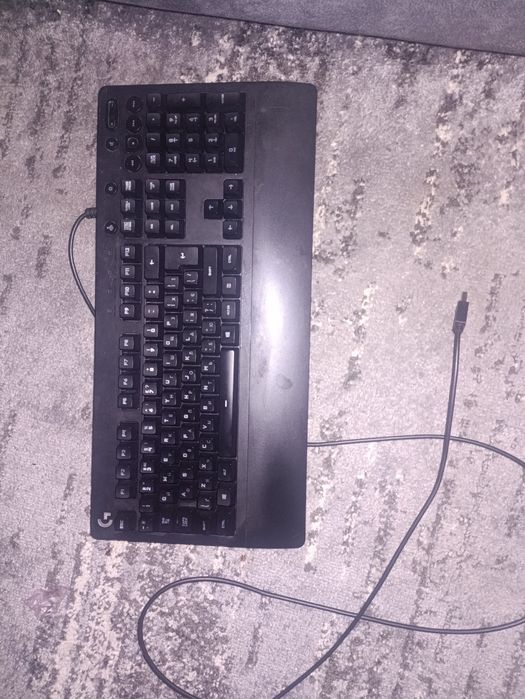 клавиатура Logitech G213