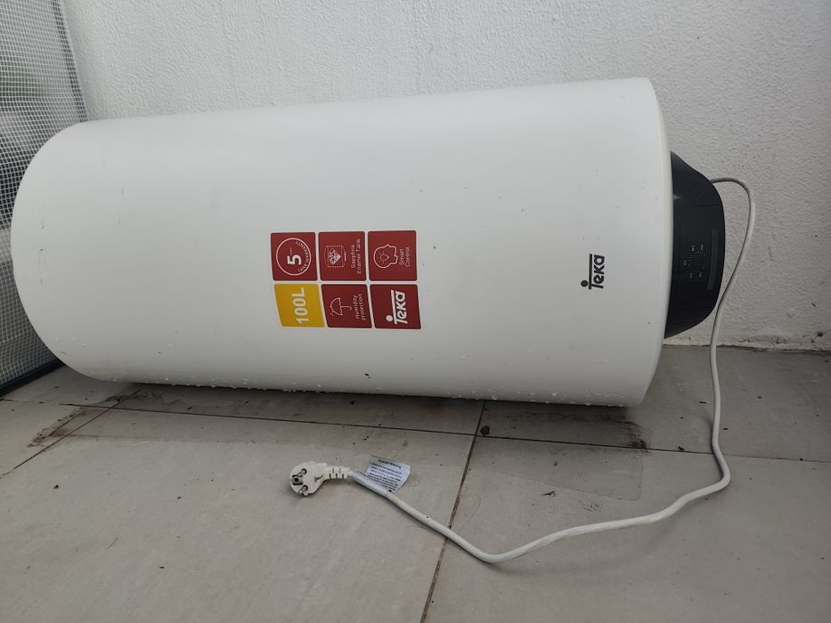 Termo acumulador com avaria